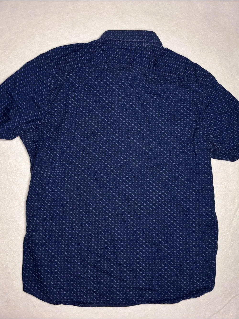 Banana Republic Soft Wash Navy Short-Sleeve Button-Down Shirt Large 16 - 16 1/2